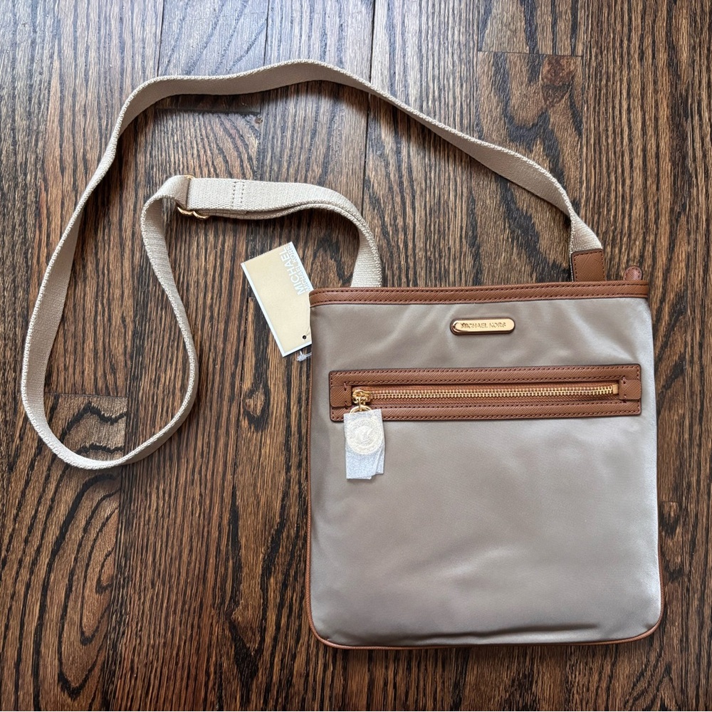 Michael Kors Kempton Crossbody Bag Nylon Dusk Color BRAND NEW NWT